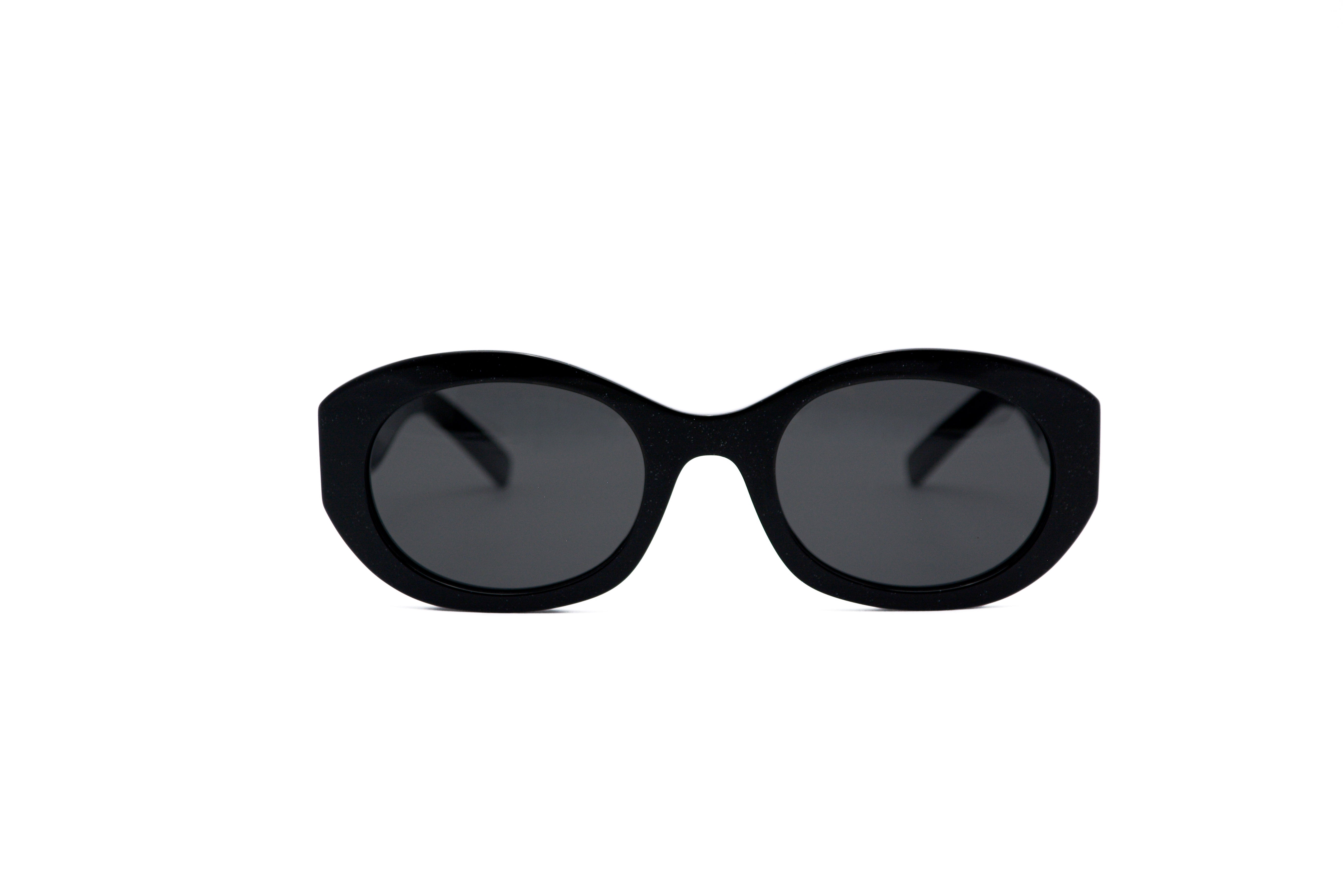 GIVENCHY GV40091I Sunglass | Premium optical frames | SpecsBunker India | luxury eyeglasses online in India