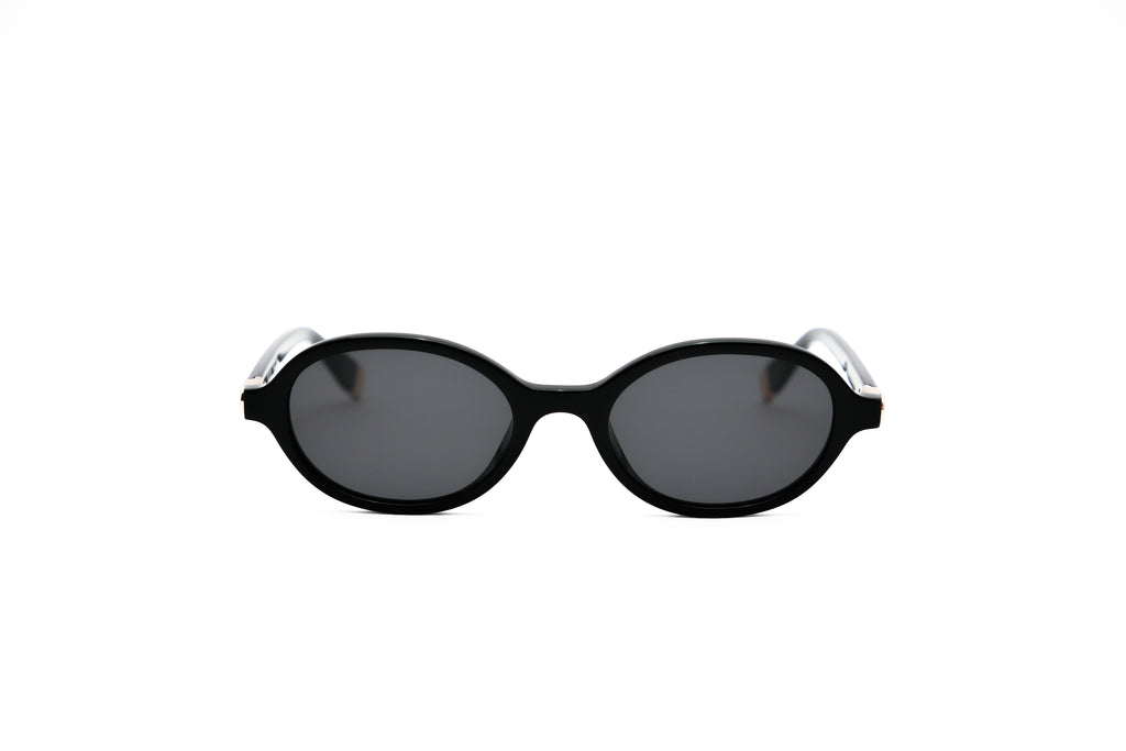 Explore FURLA SFU972 Sunglass for Women. Premium designer sunglasses, Premium sunglasses with authentic quality and stylish comfort. Buy online now.