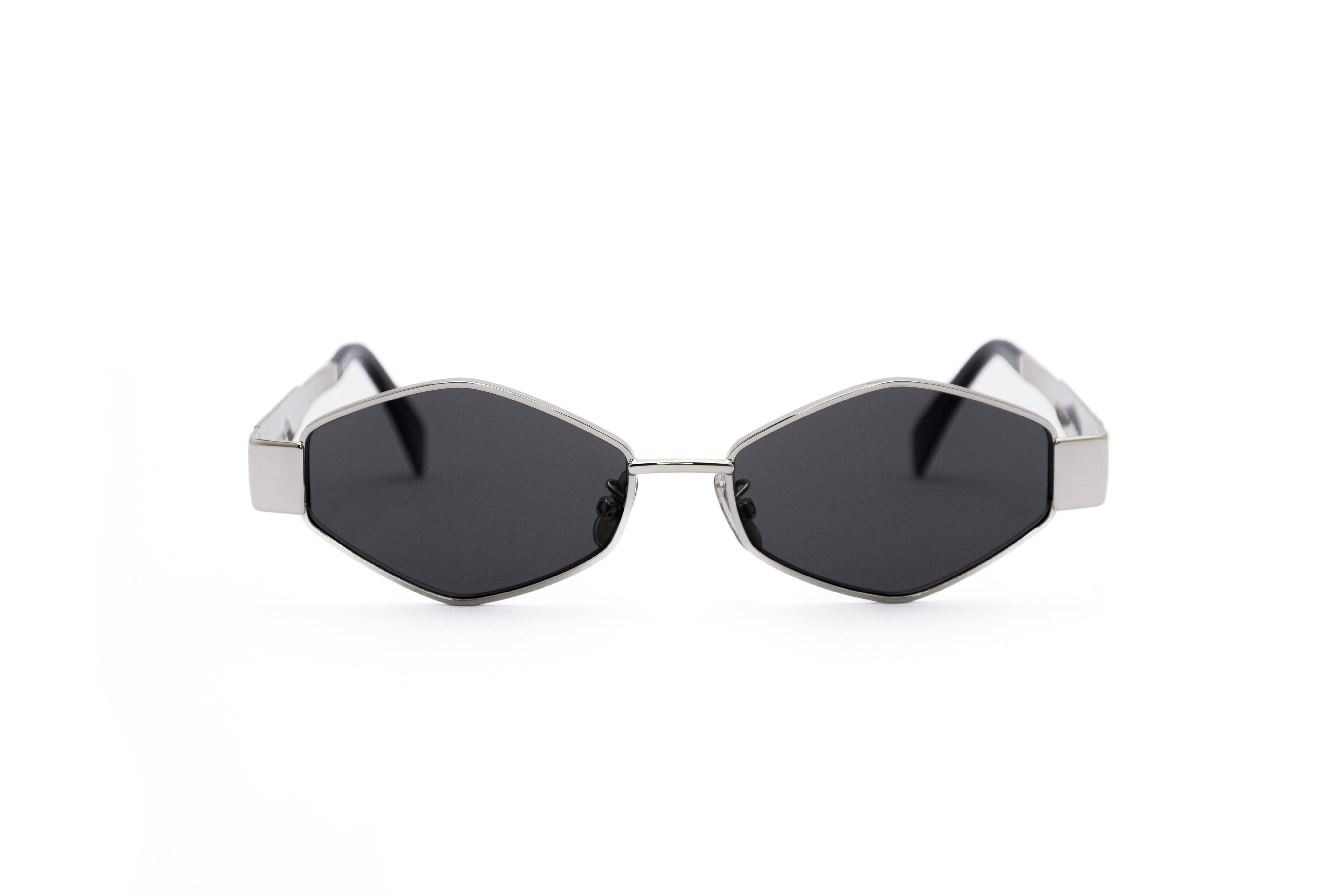 CELINE CL40254U Sunglass online in India – premium sunglasses for men and women