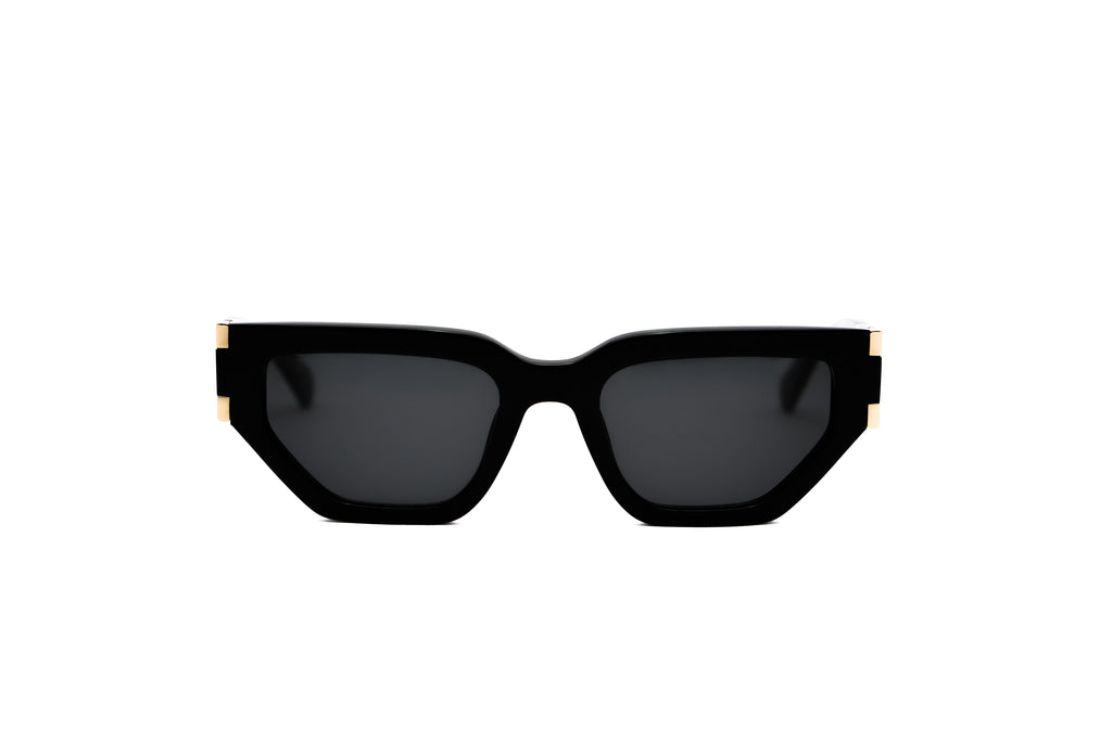 Get FURLA SFUB09 Sunglass for Women. Premium sunglasses, Premium sunglasses with authentic quality and stylish comfort. Buy online now.