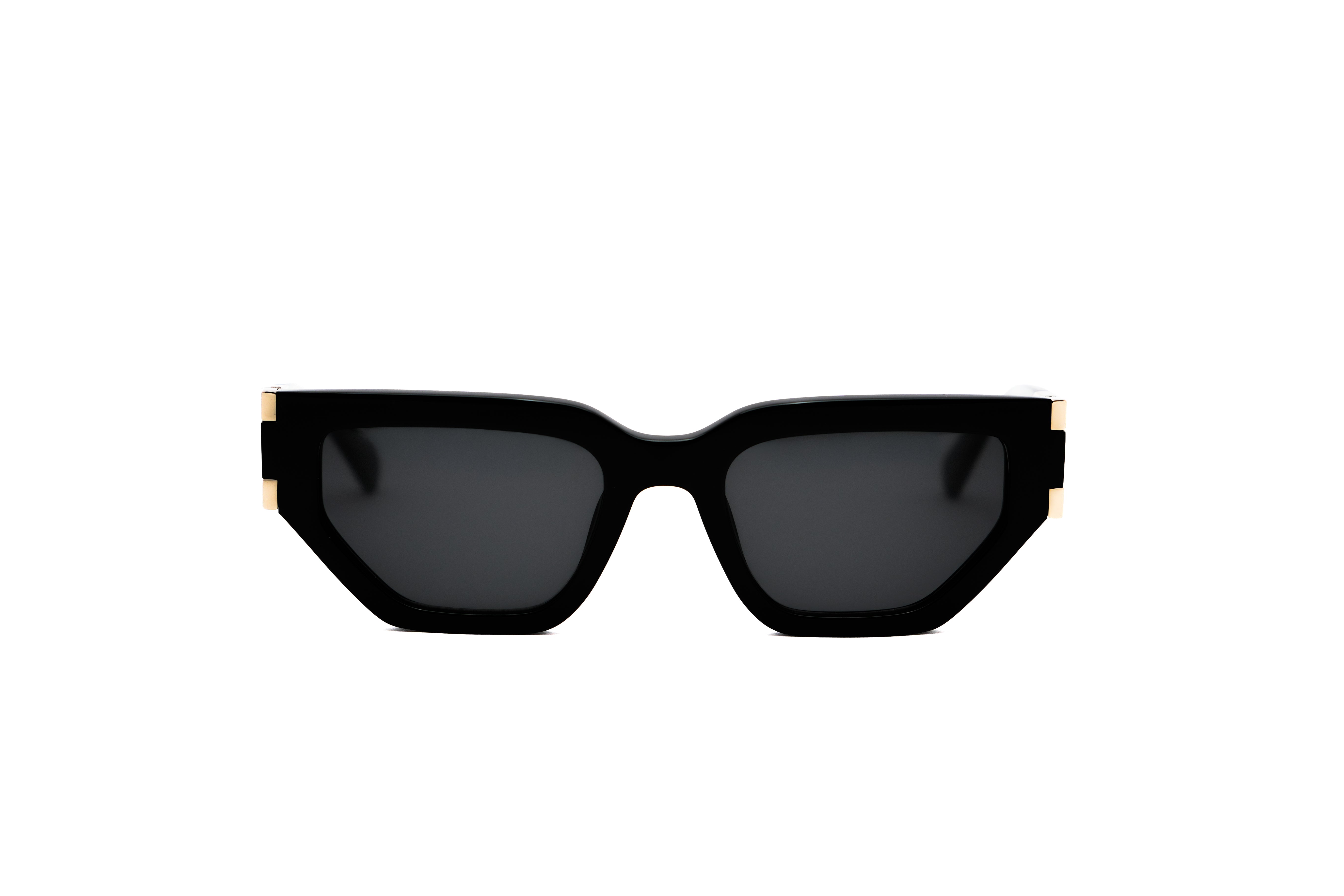 Get FURLA SFUB09 Sunglass for Women. Premium sunglasses, Premium sunglasses with authentic quality and stylish comfort. Buy online now.